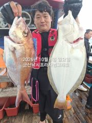 10월4일,"대광어"날마다 초대박조황~마릿수 굿굿~ 참돔,우럭등~실시간~ 군산낚시프라자 범고래호 사진