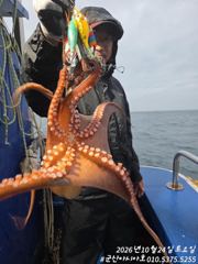 [군산아시아호] 문어 실시간 10/24